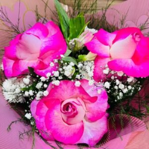 BUQUÊ DE 3 ROSAS ROSA